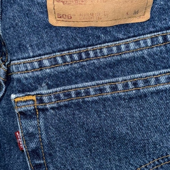 Vintage Levi’s 506 Regular Fit Straight Leg Jeans 15506 0229 Made in USA - Picture 10 of 14